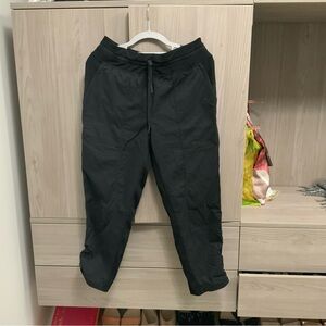 LULULEMON Black Capri Dance Pant with Adjustable Length - 6R